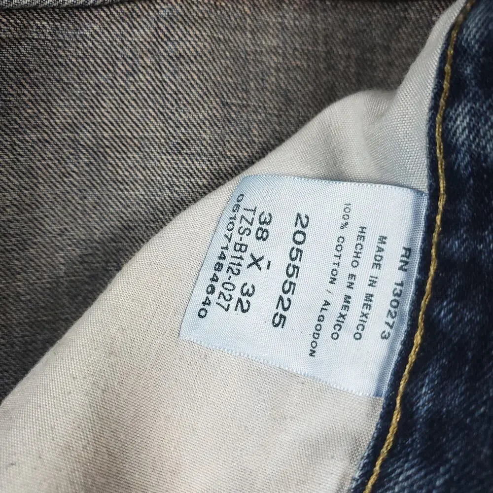 Lee pre owned